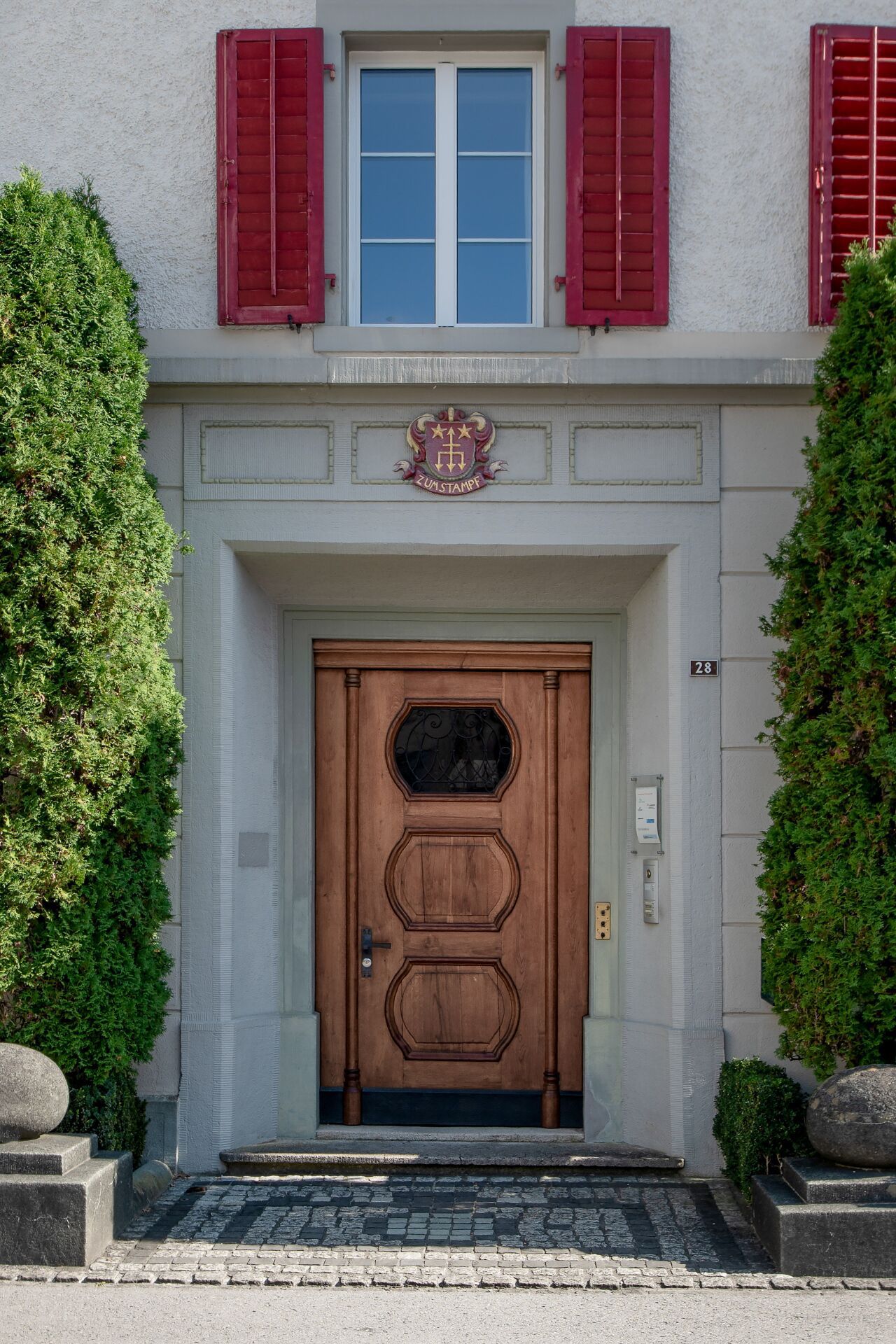 Sehr zentrale Büroräume im repräsentativen Haus "Zum Stampf" in 8750 Glarus – Bild 2