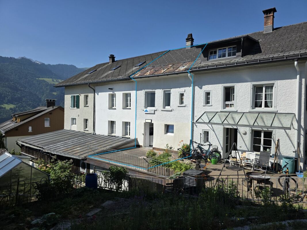 4-Zimmer-Reihenhaus mit Einliegerwohnung in 8762 Schwändi b. Schwanden – Bild 2